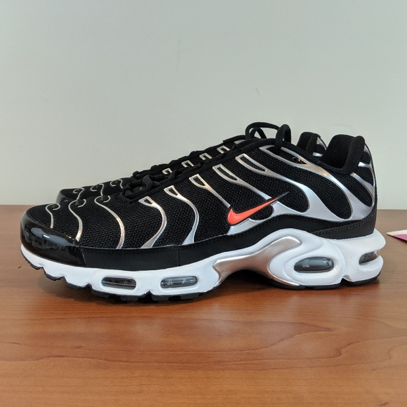 Nike Other - Nike Air Max Plus TN Se Mens Sneakers Size 10.5